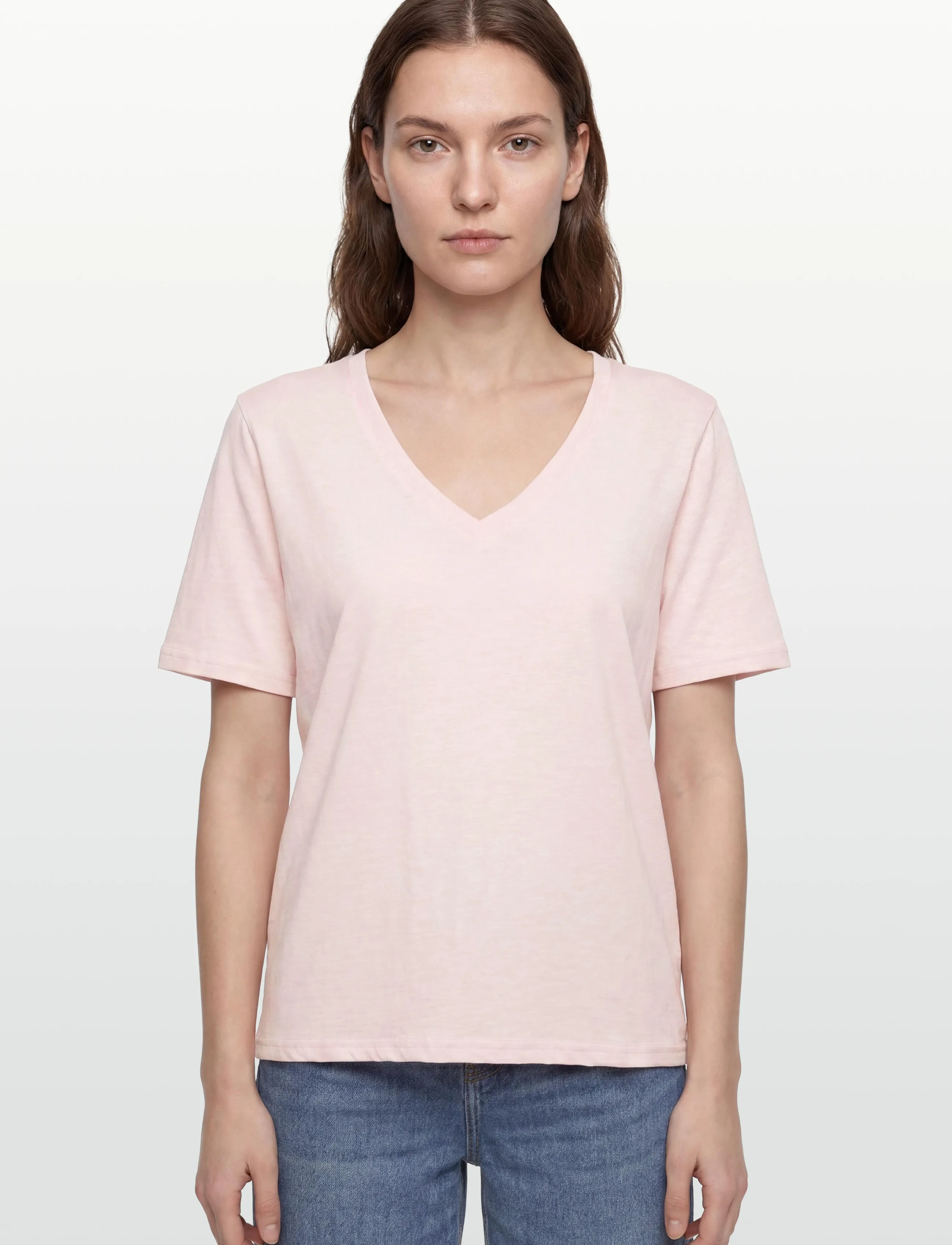 Coster Copenhagen - CC Heart basic regular v-neck t-shi - t-shirts - daisy pink - 3