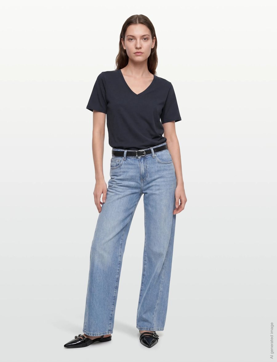 Coster Copenhagen - CC Heart basic regular v-neck t-shi - t-shirts - night sky blue - 0