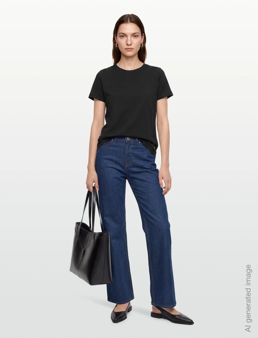 Coster Copenhagen - T-shirt with round neck - Mid sleev - t-shirts - black - 0