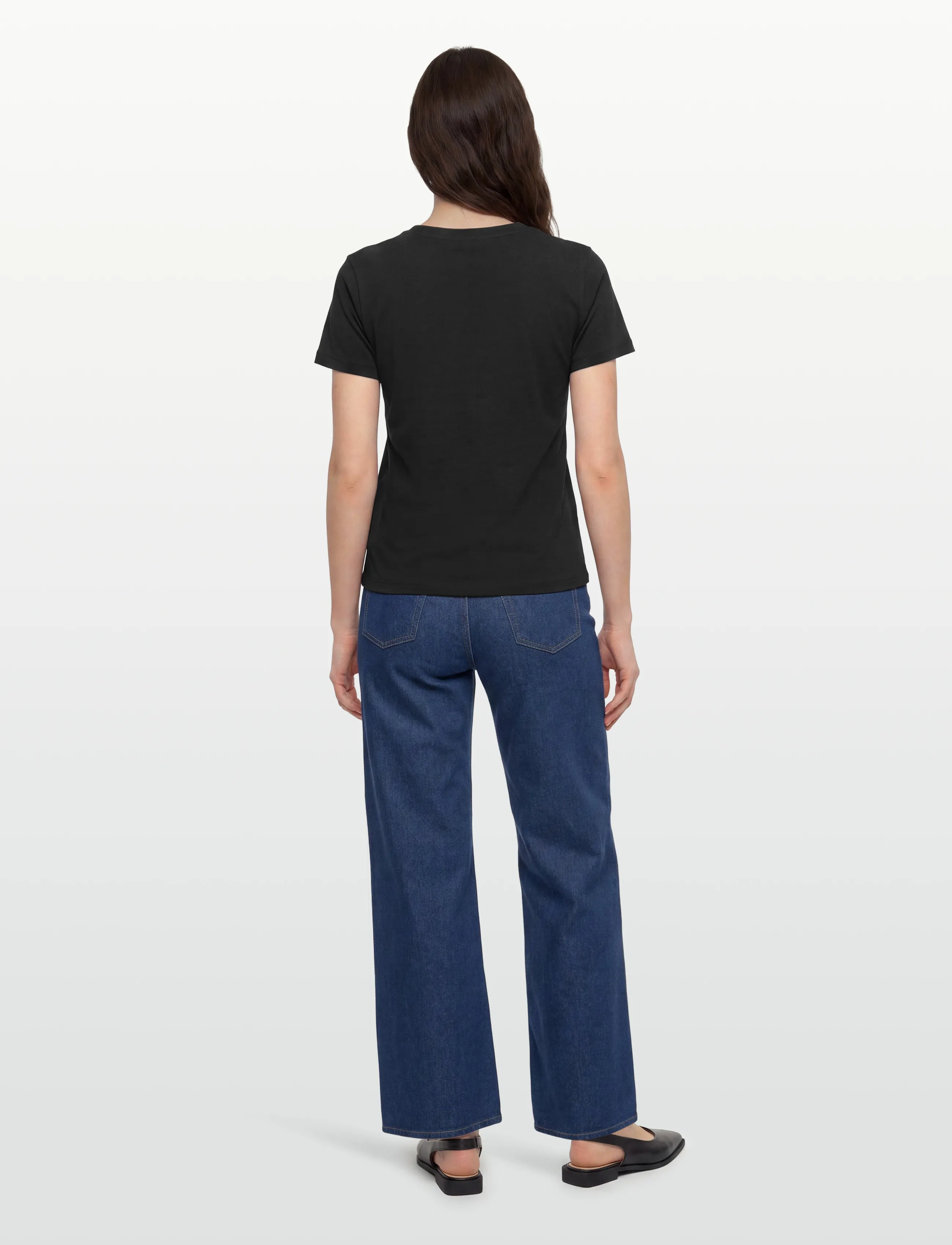 Coster Copenhagen - T-shirt with round neck - Mid sleev - t-skjorter - black - 4