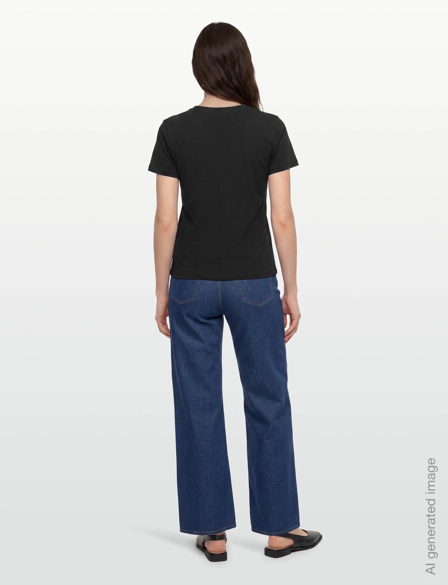 Coster Copenhagen - T-shirt with round neck - Mid sleev - t-shirts - black - 4