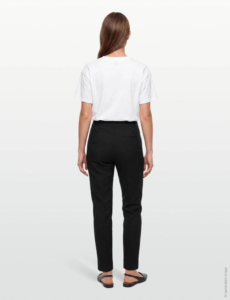 Coster Copenhagen - Pants normal length - Stella fit - slim-fit hosen - black - 4