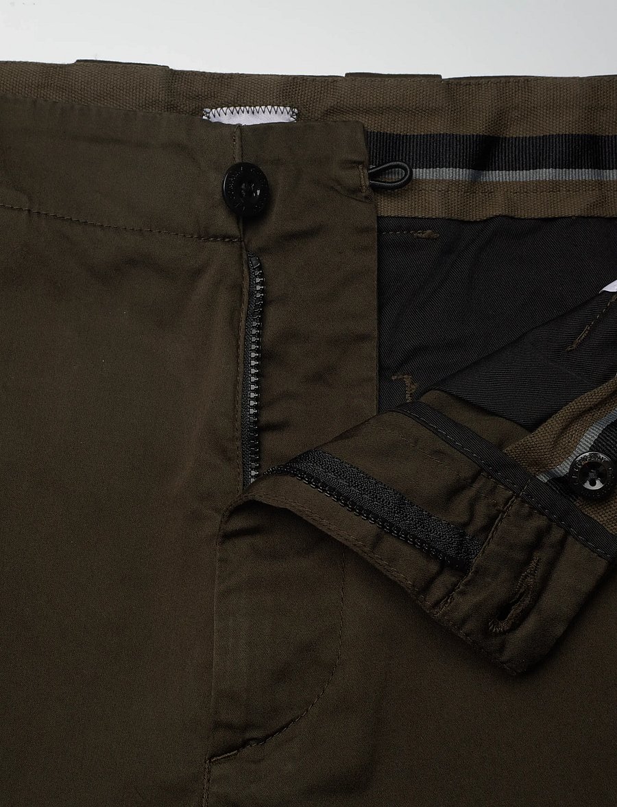 C.P. Company - Stretch Sateen Utility Pants - cargo housut - ivy green - 5