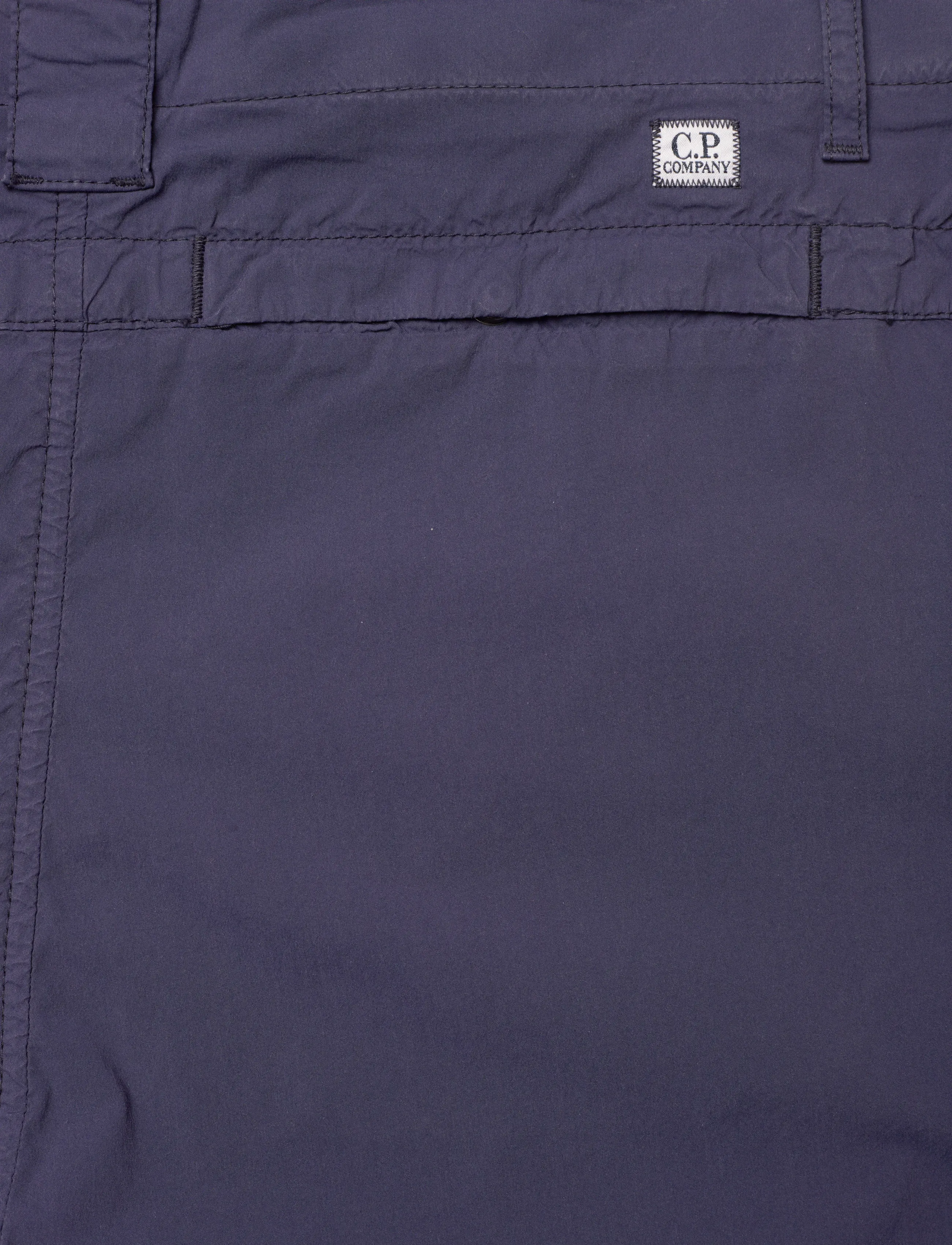 C.P. Company - Metropolis Hyst Cargo Bermuda Shorts - cargo shorts - medieval blue - 4