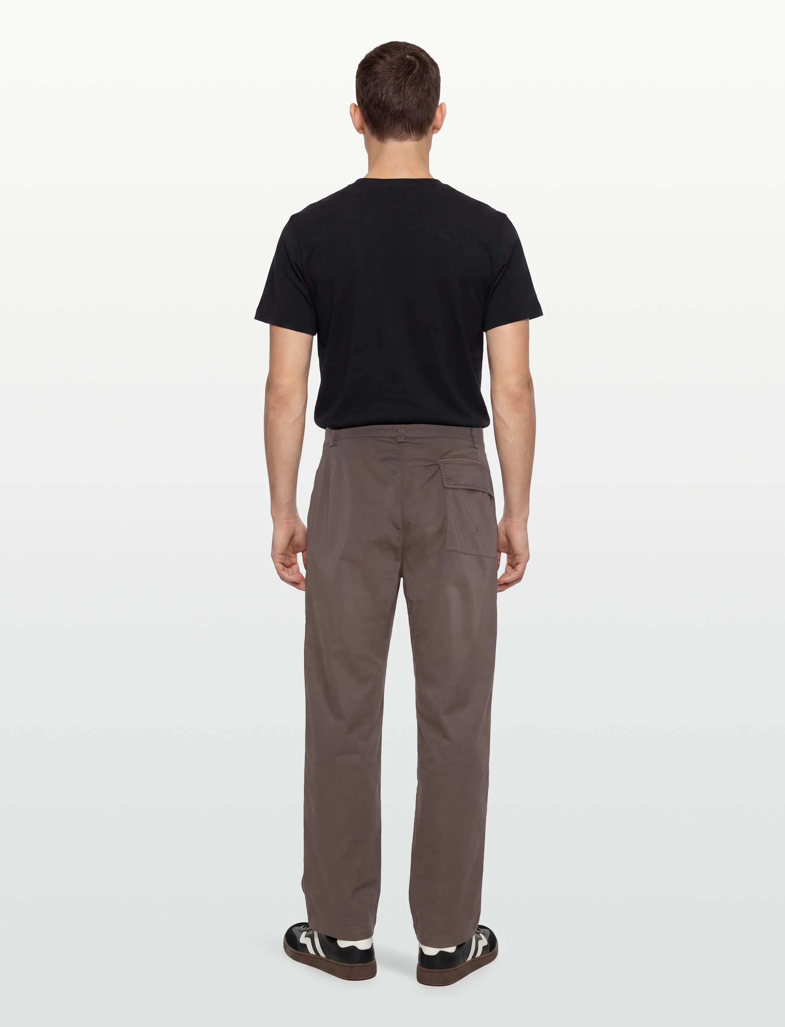 C.P. Company - Stretch Fit Cargo Pants - cargo pants - dark brown - 4