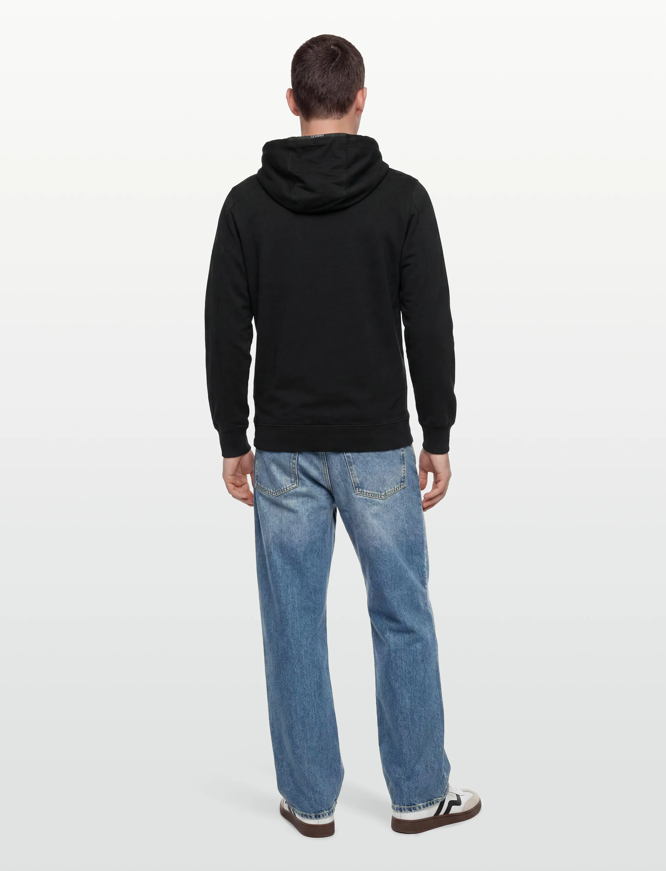 C.P. Company - Logo-Patch Hoodie - kapuutsiga dressipluusid - black - 4