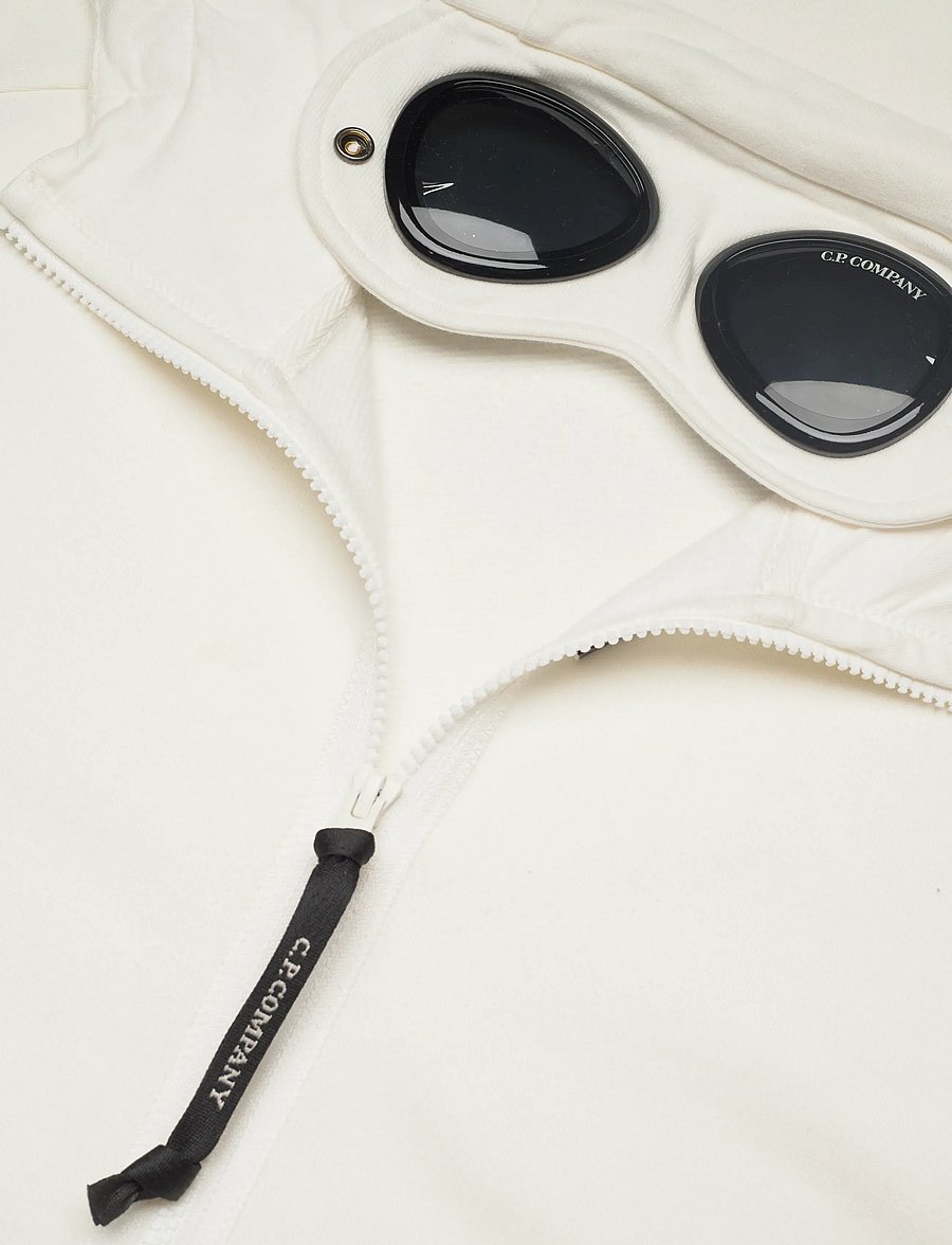 C.P. Company - RAISED FLEECE GOGGLE ZIPPED HOODIE - sweatshirts - gauze white - 5