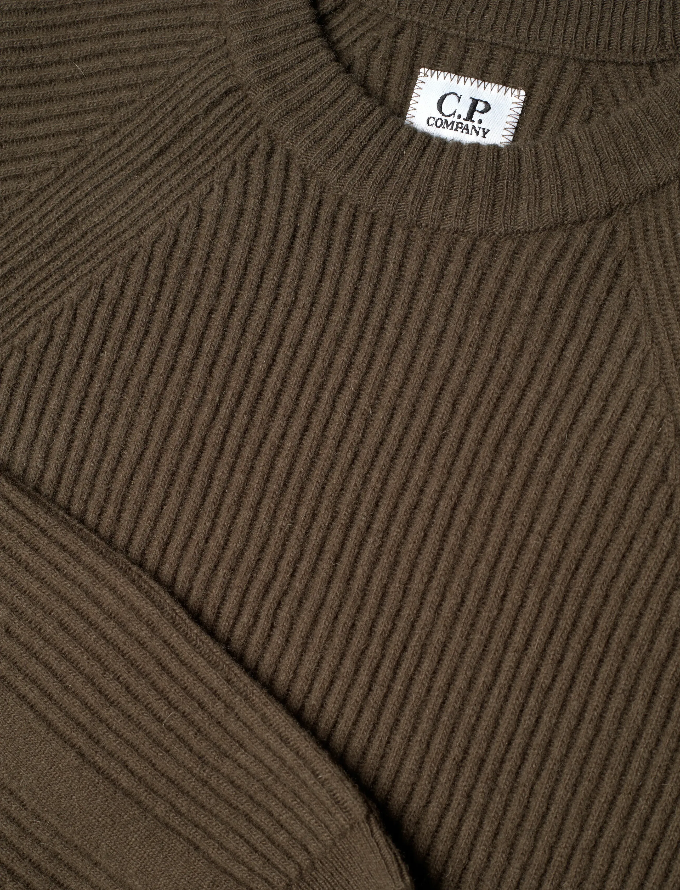 C.P. Company - Lambswool GRS Crew Neck Full Knit - rundhalsad - ivy green - 2