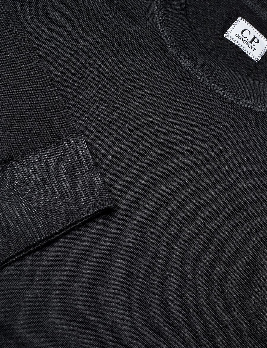 C.P. Company - Merino Wool Fast Dyed Crew Neck Logo Knit - rundhals - black - 5