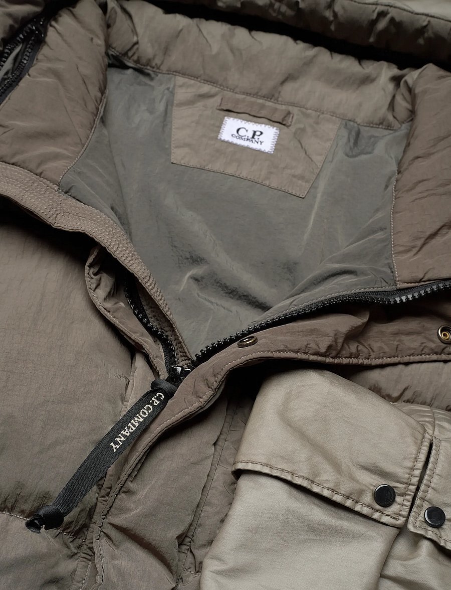 C.P. Company - CO CHROME-R MIXED GOGGLE DOWN JACKET - dunjackor - walnut - 3