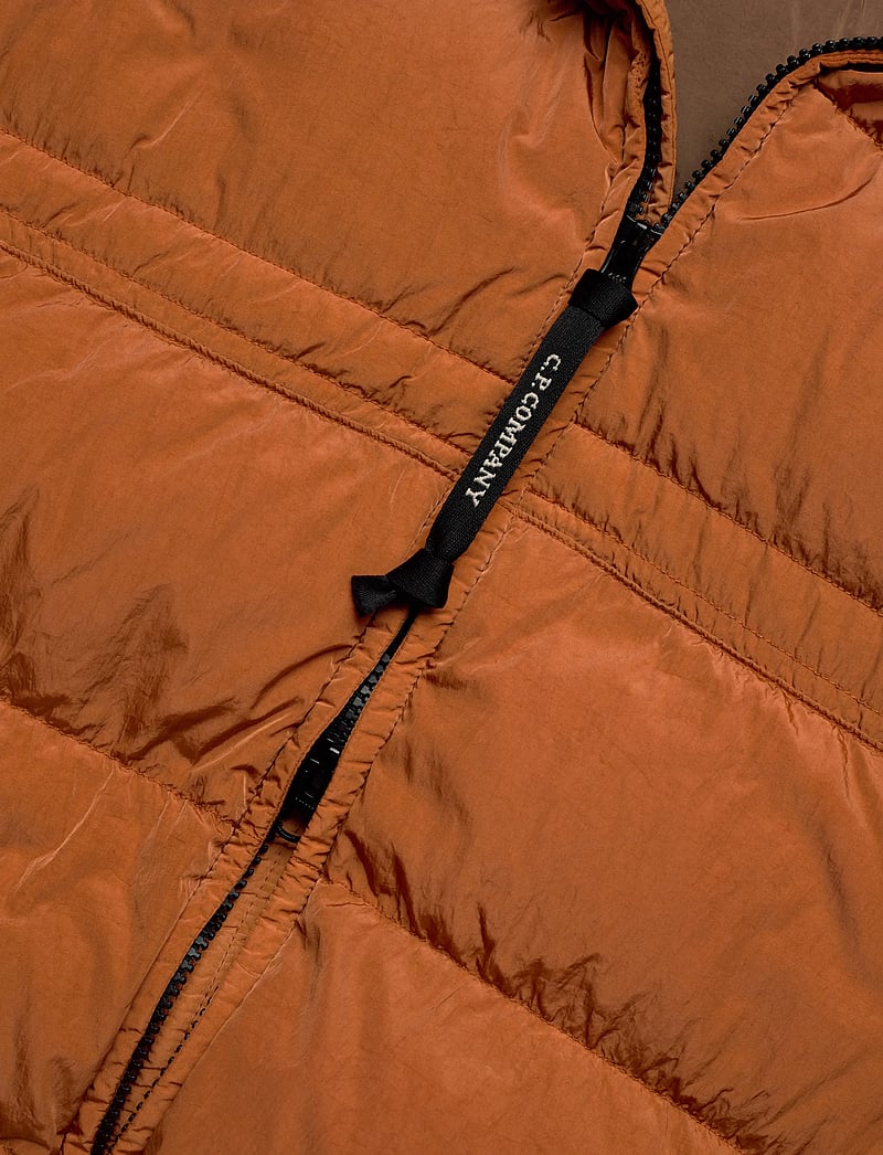 C.P. Company - Chrome-R Goggle Down Jacket - gefütterte jacken - bombay brown - 5