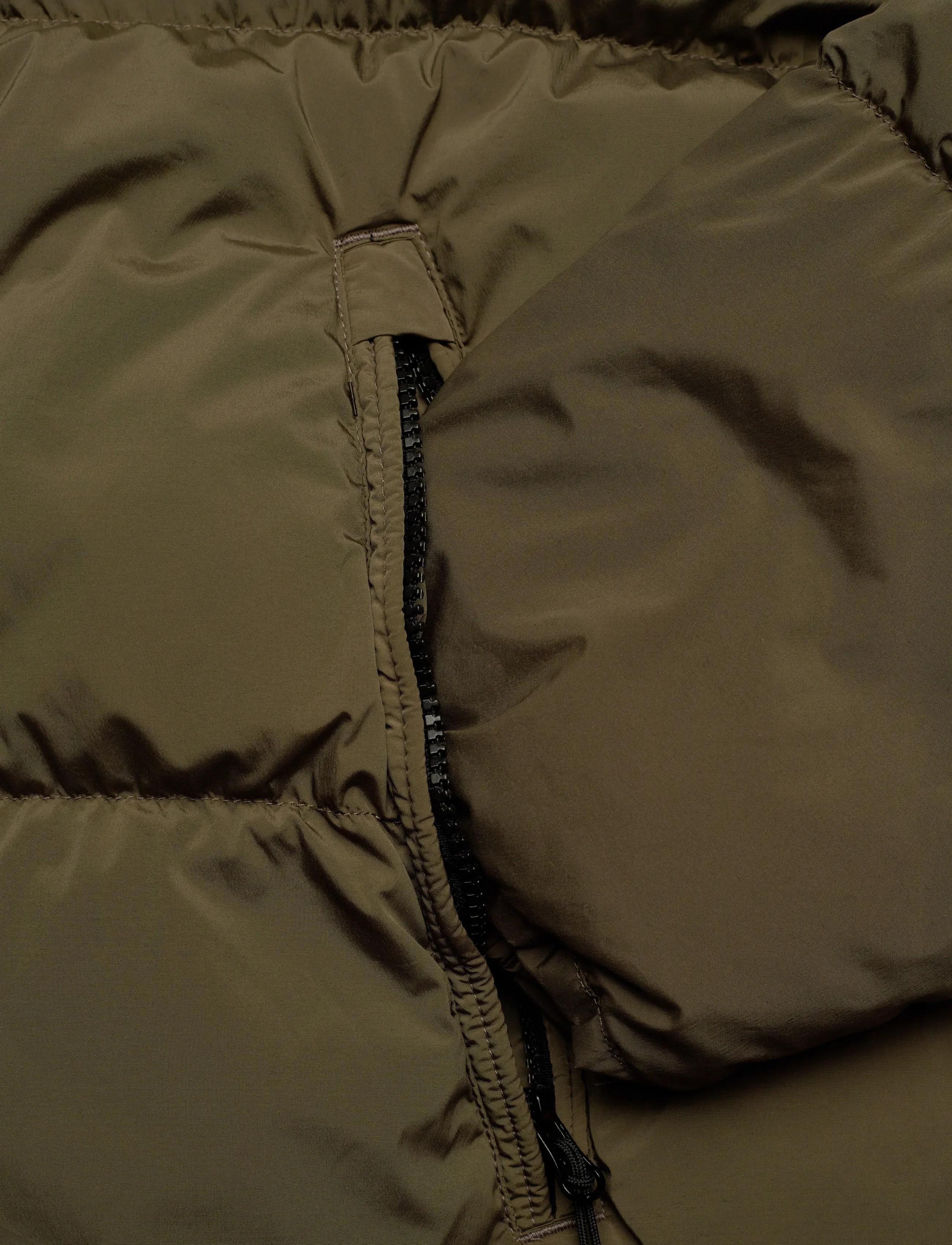 C.P. Company - Nycra-R Buttoned Hood Long Down Jacket - dunjackor - walnut - 5