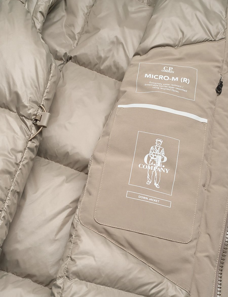 C.P. Company - Micro-M Hooded Jacket - parkas - walnut - 5