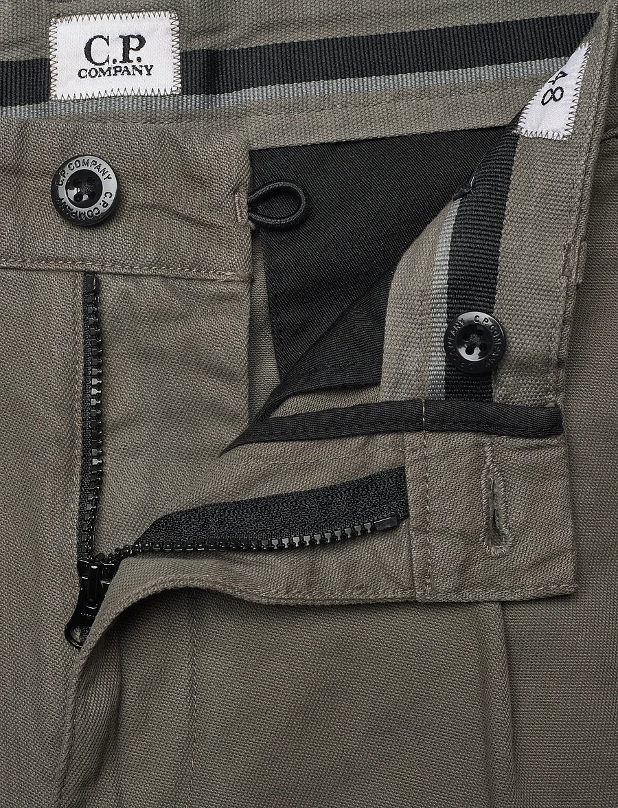 C.P. Company - CARGO PANT IN VINTAGE ARMY STRUCTURE - cargobukser - grape leaf - 4