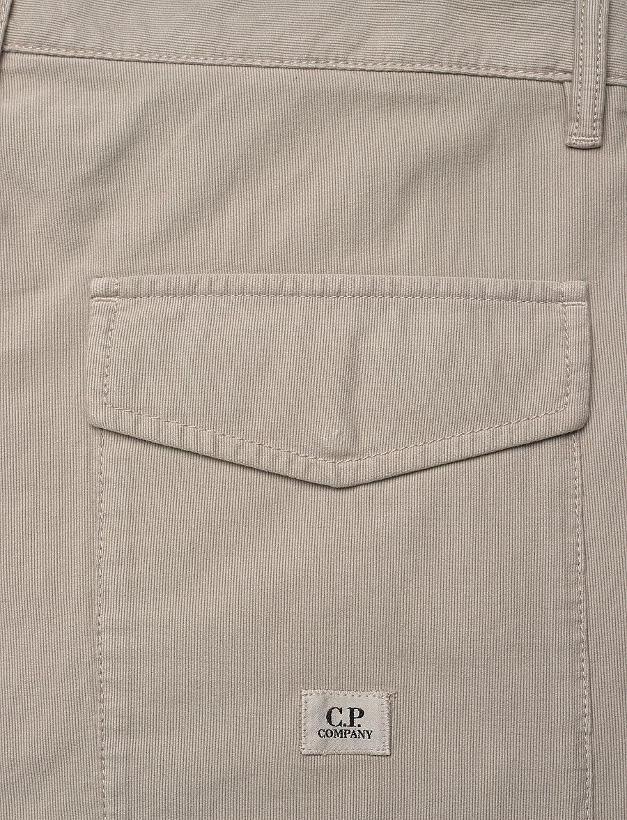 C.P. Company - Cargo Pants with Patch Pocktes - cargo püksid - vintage khaki - 4