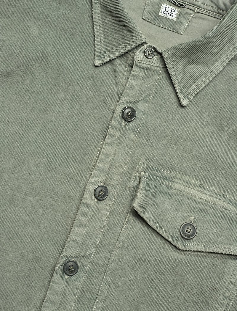 C.P. Company - CORDUROY LENS BUTTONED SHIRT - basic shirts - grape leaf - 3