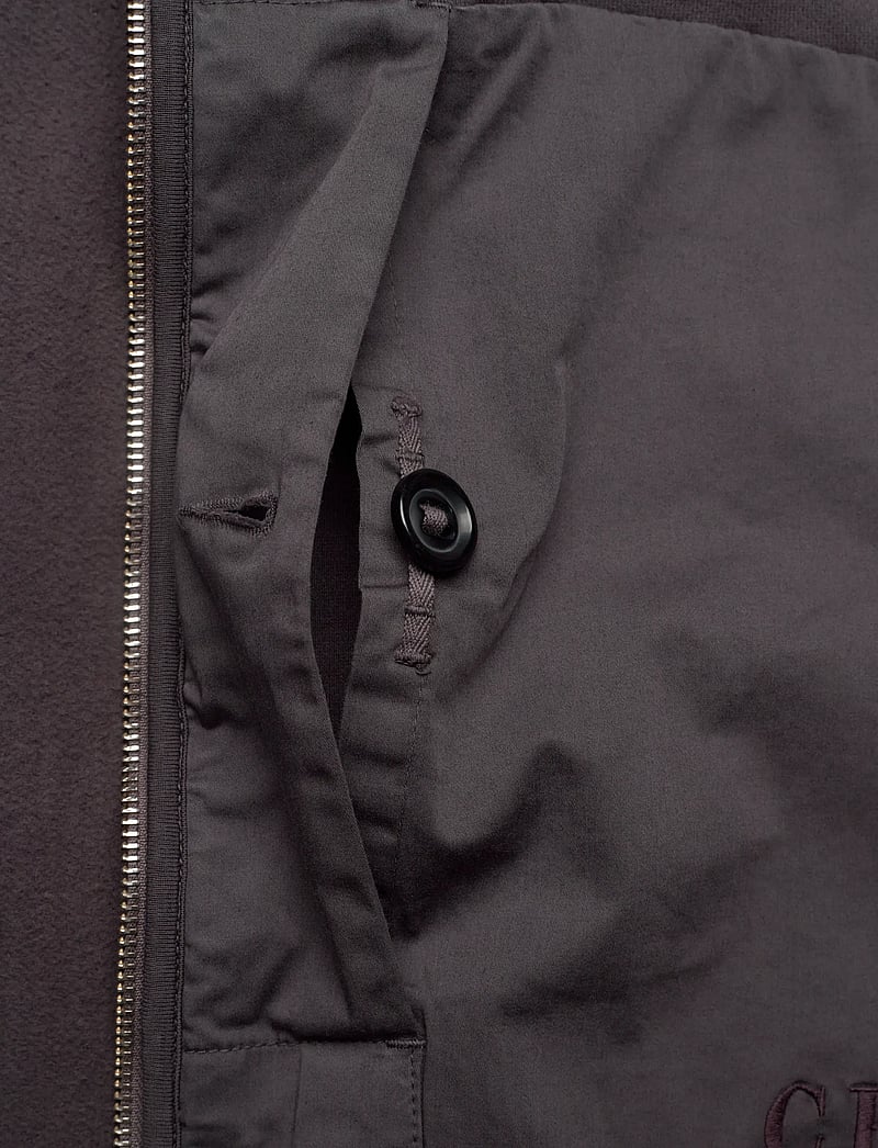 C.P. Company - Logo Embroidered Jacket - Õhukesed jakid - boulevard - 3