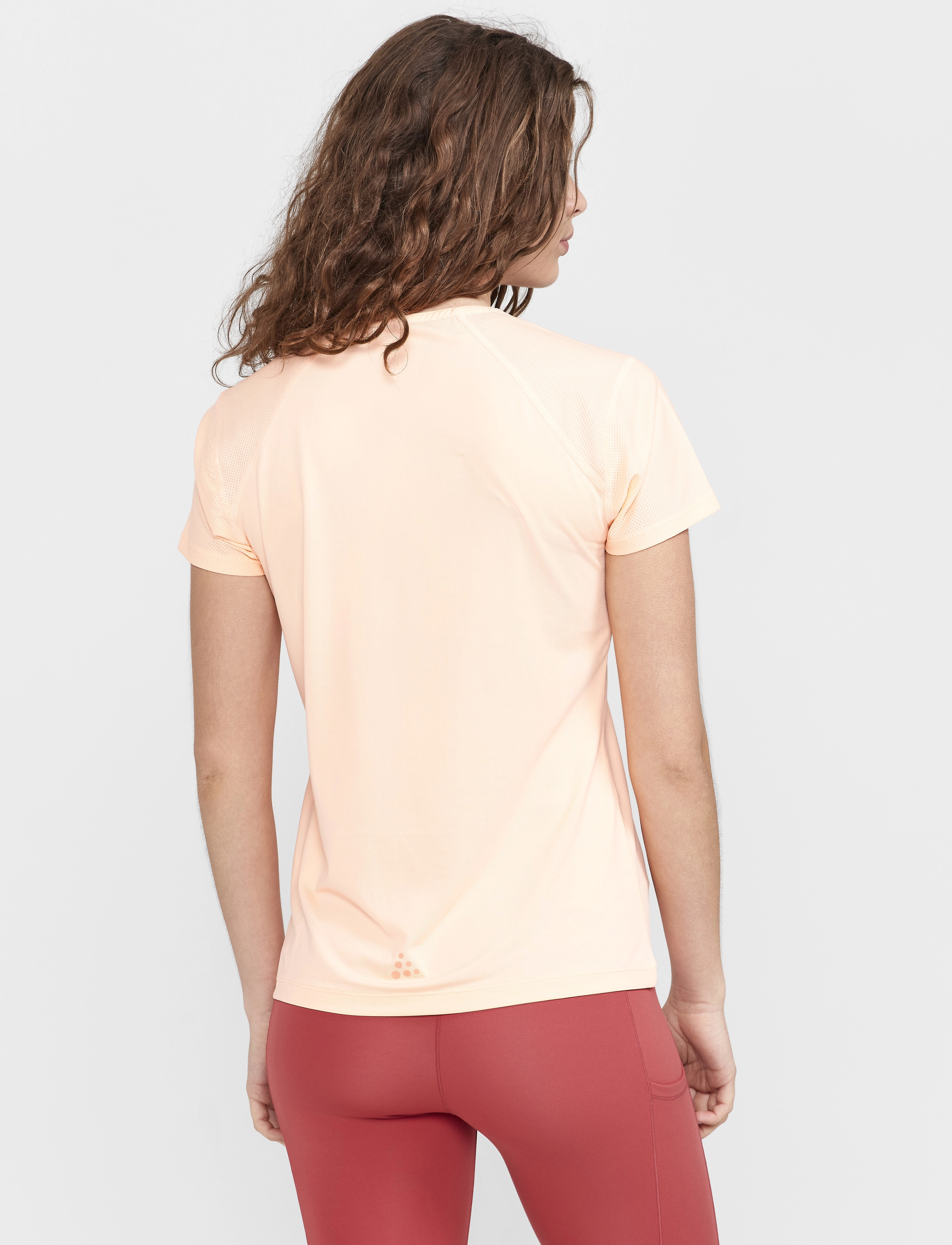 Craft - Adv Essence Ss Slim Tee W - t-shirts - cosmo - 3