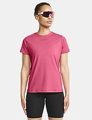 Craft - Adv Essence SS Tee W - zemākās cenas - fuchsia - 2