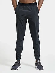 Craft - Adv Essence Perforated Pants M - spodnie sportowe - black - 3