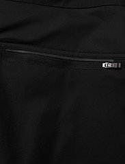 Craft - Core Offroad Xt Shorts W Pad W - sportiska stila šorti - black - 9