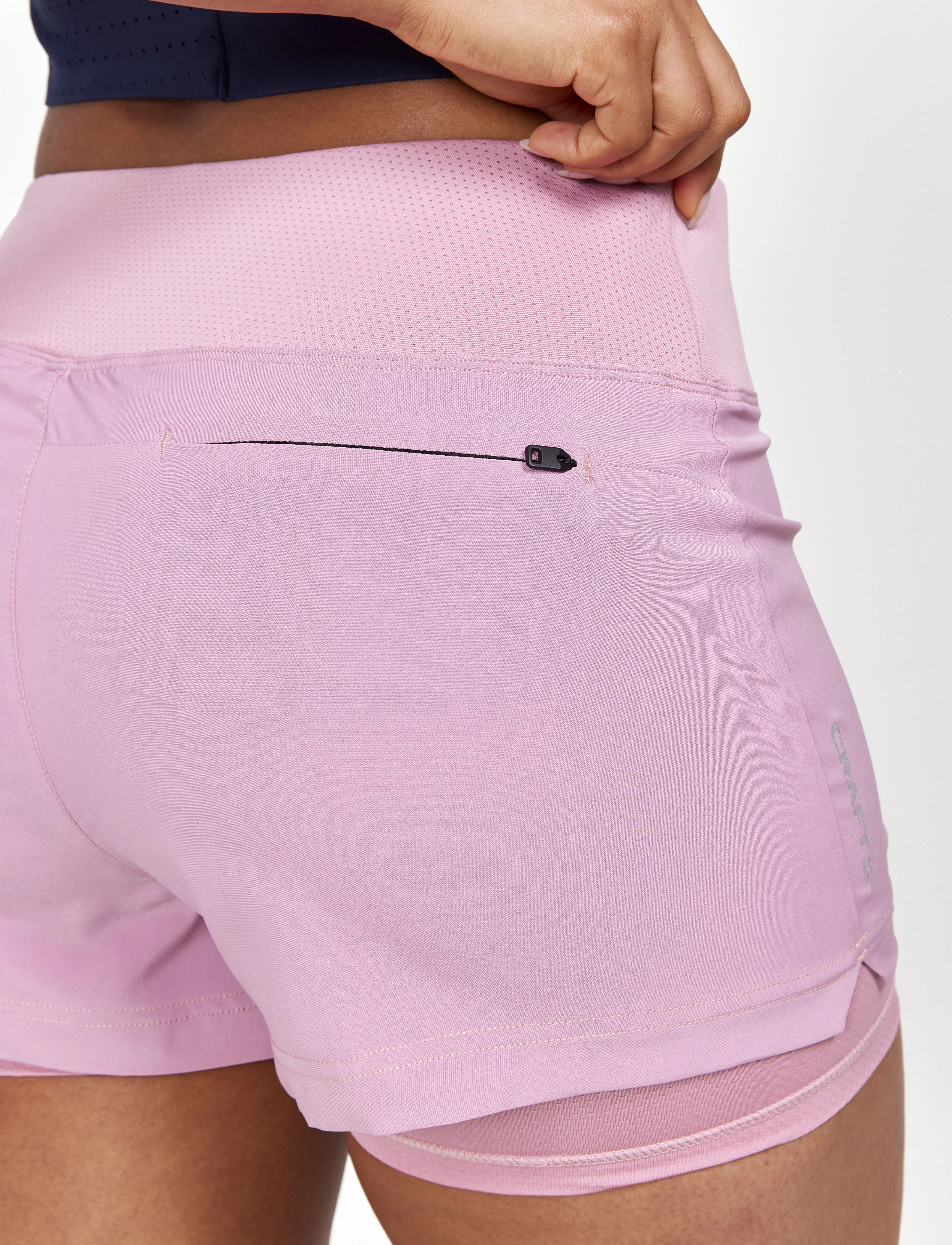 Craft - Adv Essence 2-In-1 Shorts W - training korte broek - dawn - 4