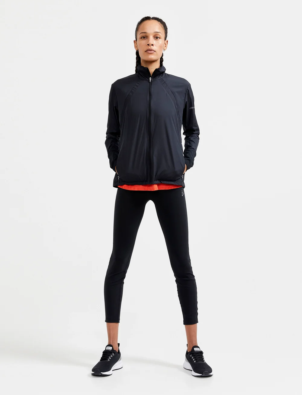 Craft - Adv Essence Wind Jacket W - träningsjackor - black - 5