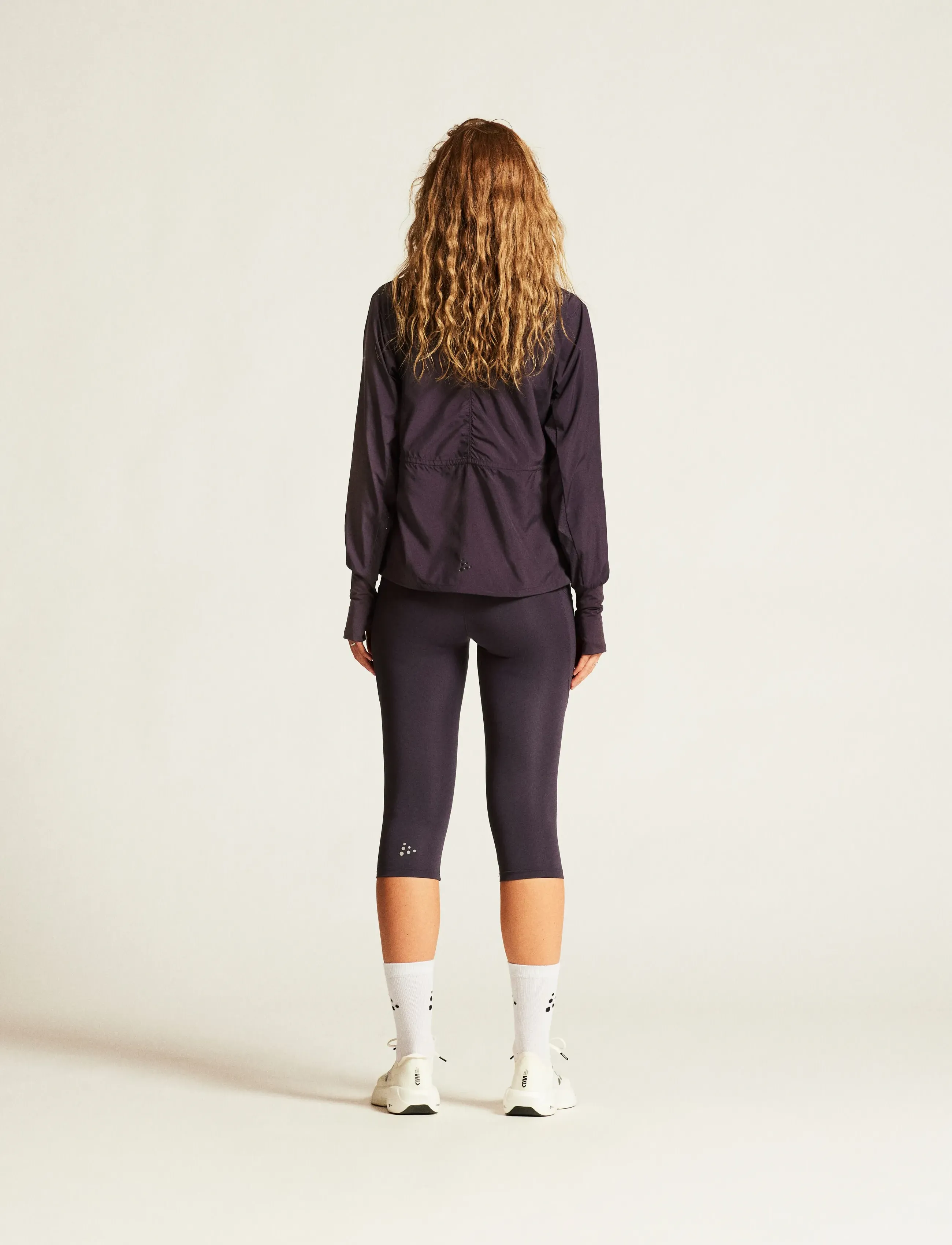 Craft - Adv Essence Wind Jacket W - sportjacken - dk plum - 4