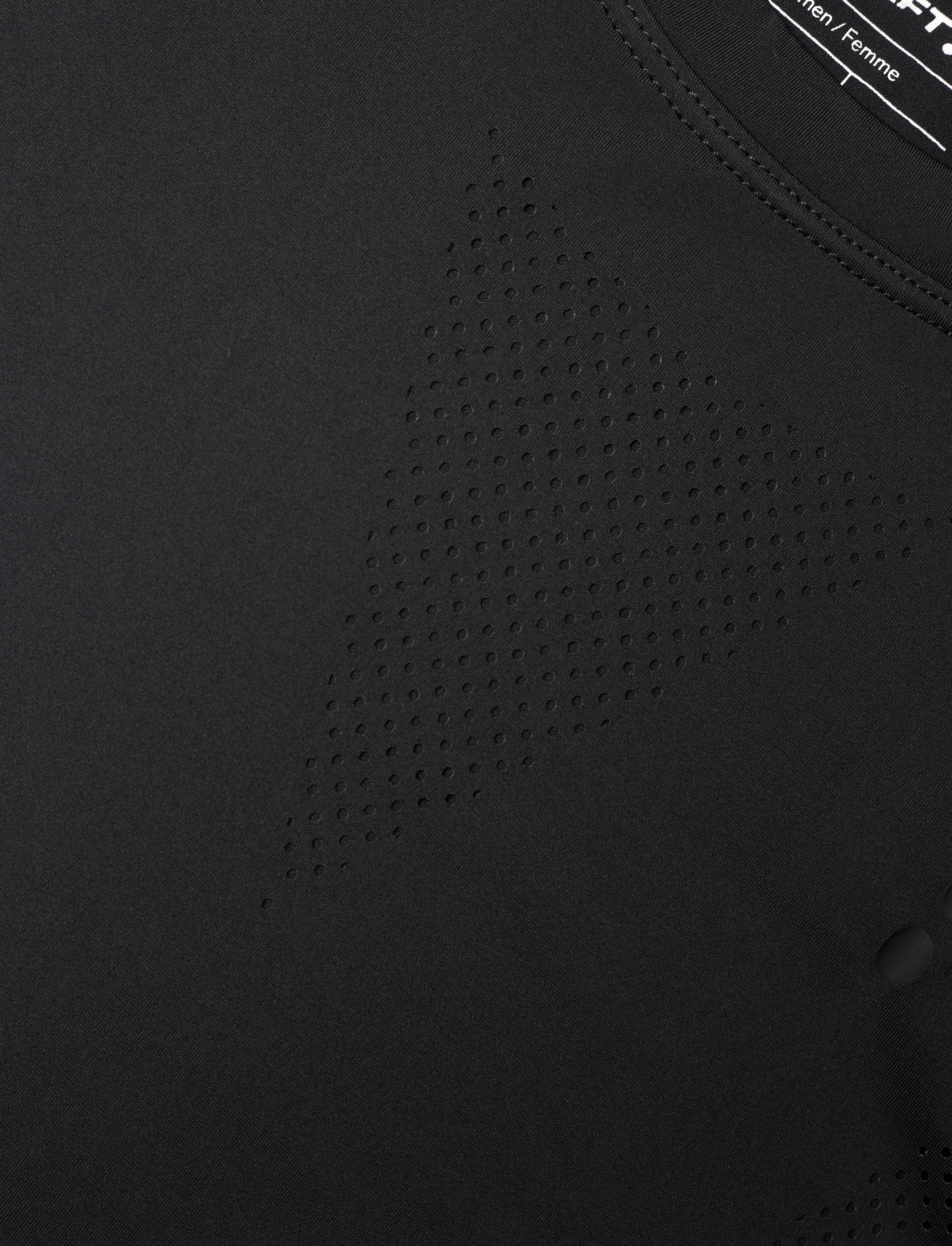 Craft - Adv Tone Perforated Tee W - t-shirts - black - 2