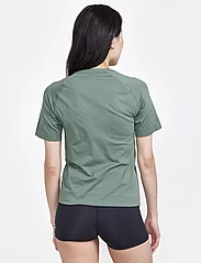 Craft - Core Dry Active Comfort SS W - t-shirts - moss - 3
