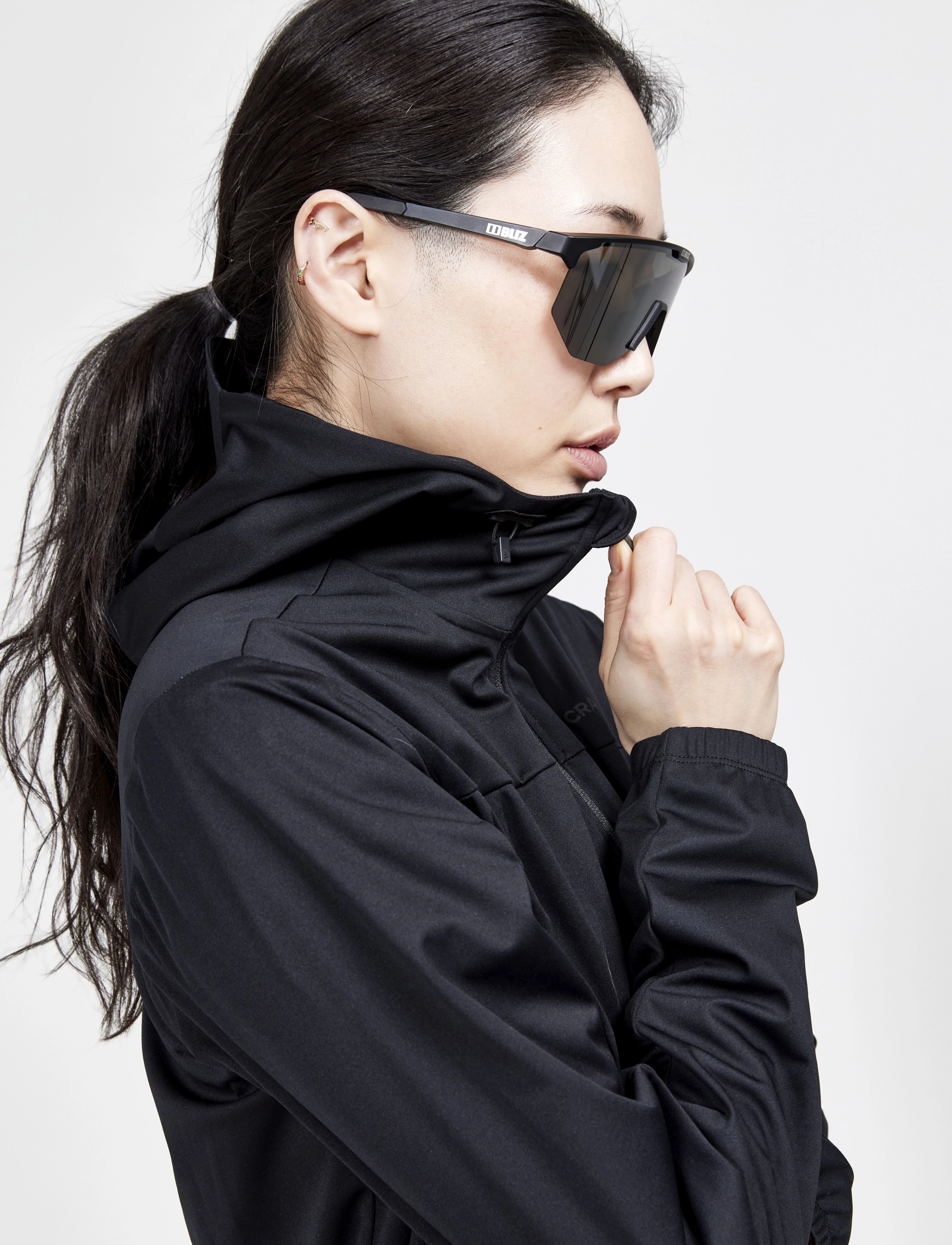 Craft - Adv Essence Hydro Jacket W - sportsjakker - black - 5