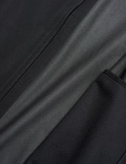 Craft - ADV Essence Hydro Jacket W - sportjackor - black - 9