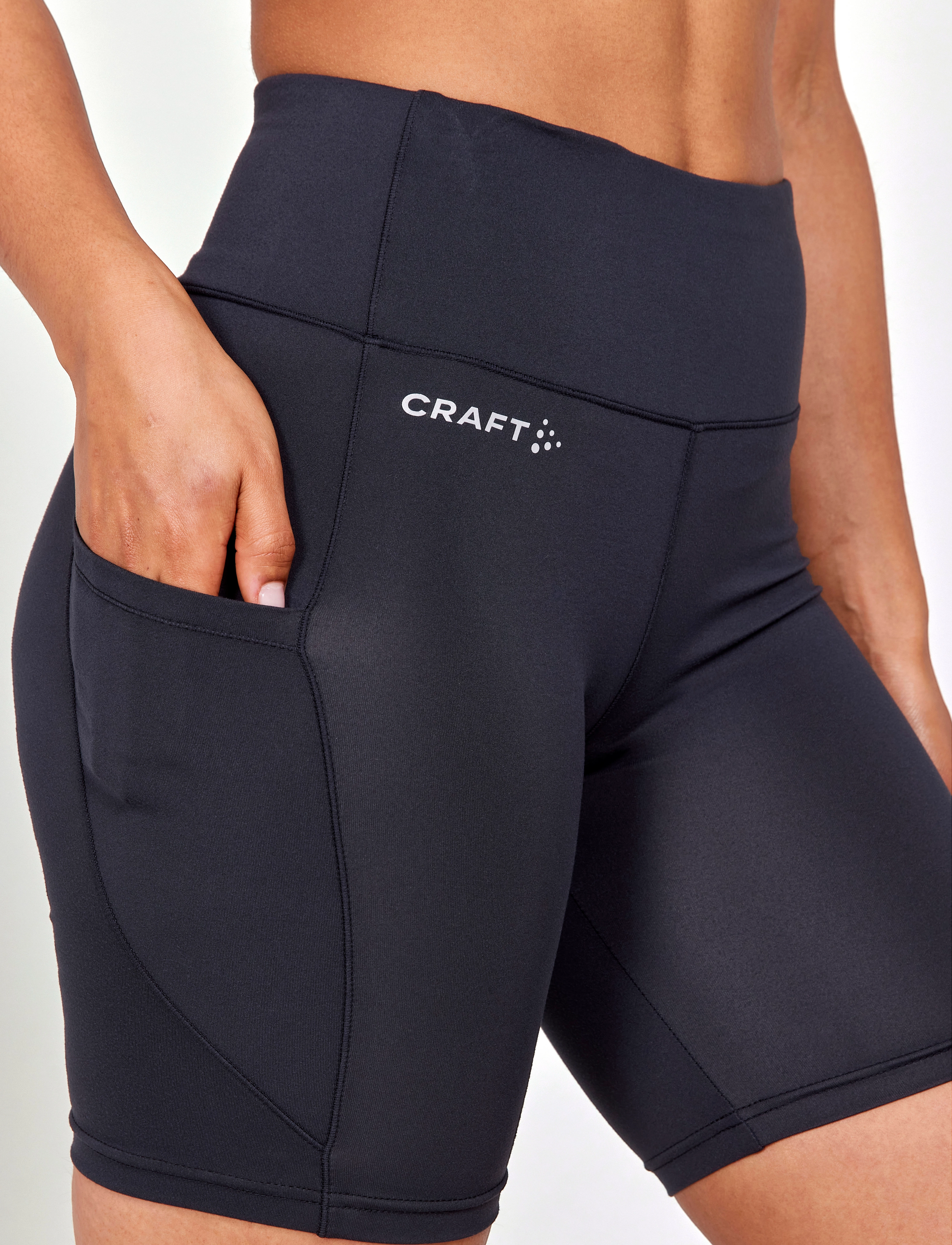 Craft - Adv Essence Short Tights 2 W - 1/2 længde - black - 4