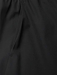 Craft - ADV Essence 6" Woven Shorts M - madalaimad hinnad - black - 4