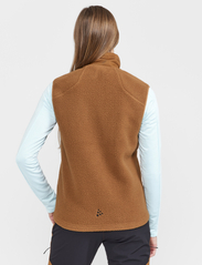 Craft - ADV Explore Pile Fleece Vest W - vests - roots - 3