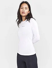 Craft - Adv Cool Intensity LS W - longsleeved tops - white - 2