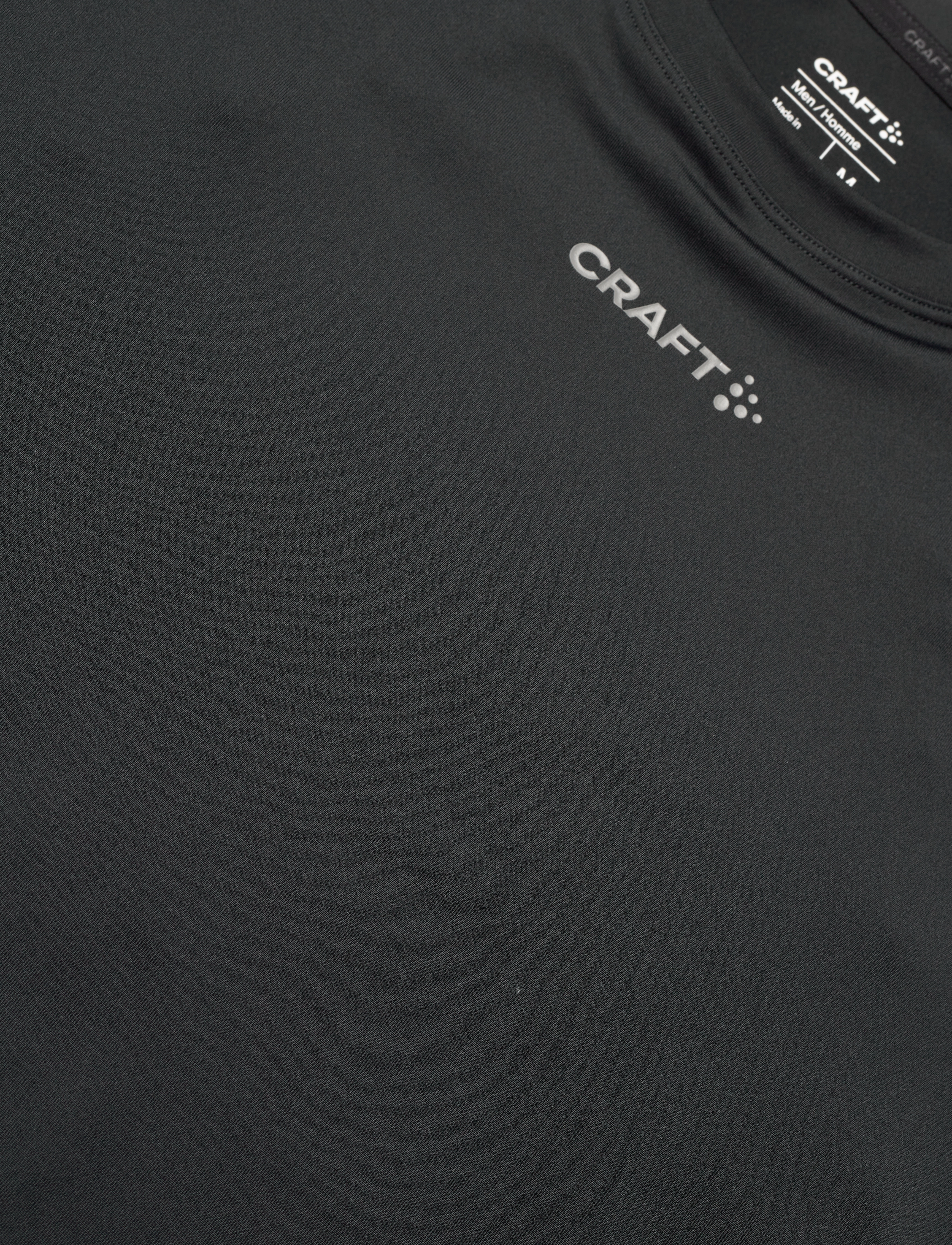 Craft - ADV ESSENCE SS TEE 2 M - laveste priser - black - 2