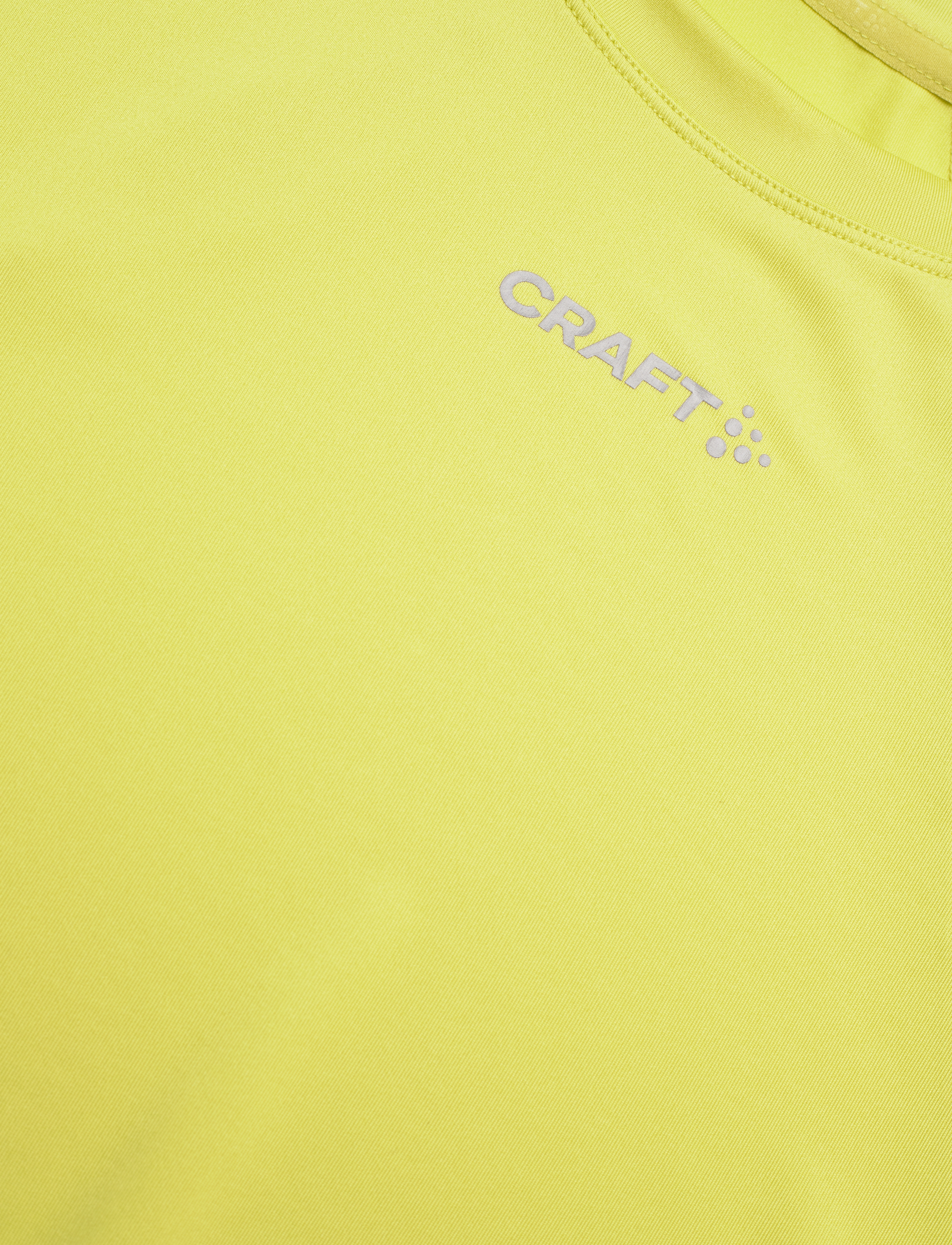 Craft - ADV ESSENCE SS TEE 2 M - t-shirts - pear - 2