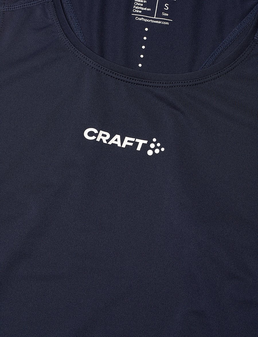 Craft - ADV ESSENCE SINGLET 2 W - toppar & t-shirts - blaze - 2
