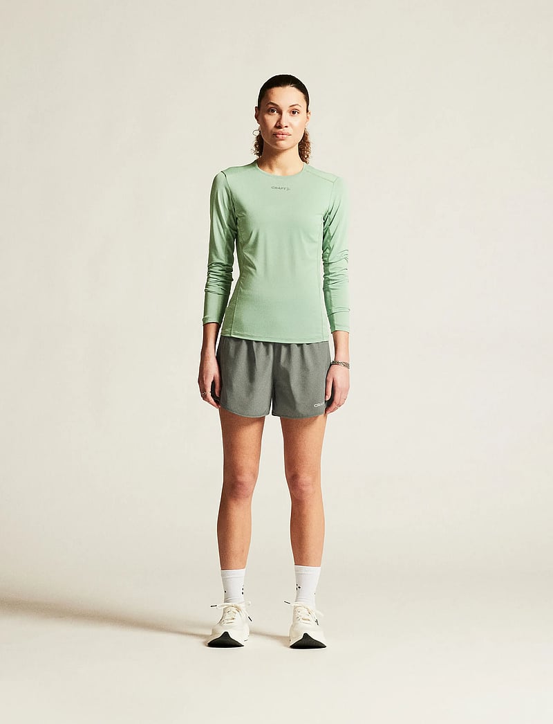 Craft - Adv Essence Ls Tee 2 W - langærmede t-shirts - glacial - 0