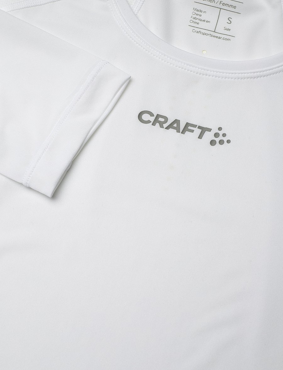 Craft - Adv Essence Ls Tee 2 W - langærmede t-shirts - white - 4