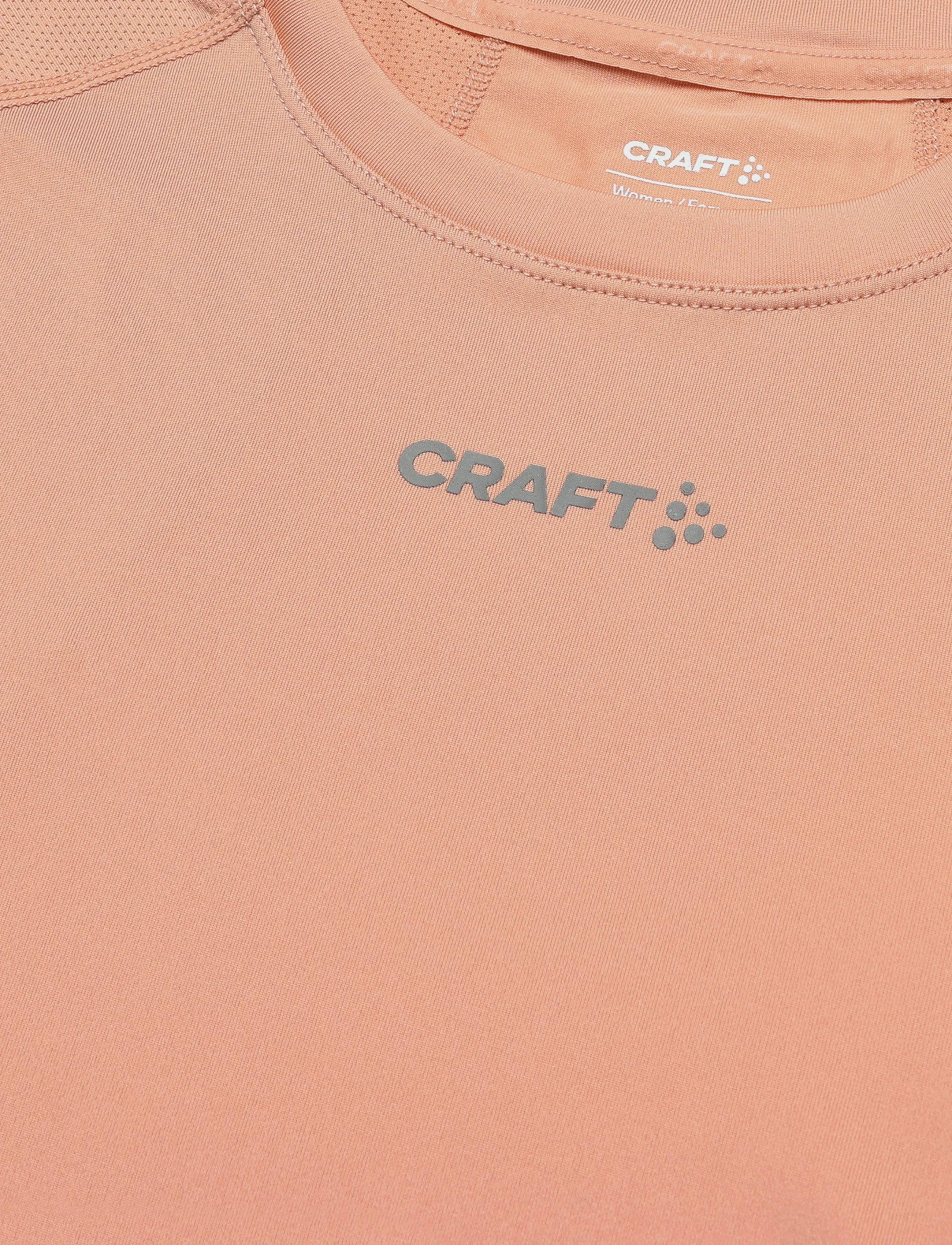 Craft - ADV ESSENCE SS TEE 2 W - t-shirts - light syrup - 2