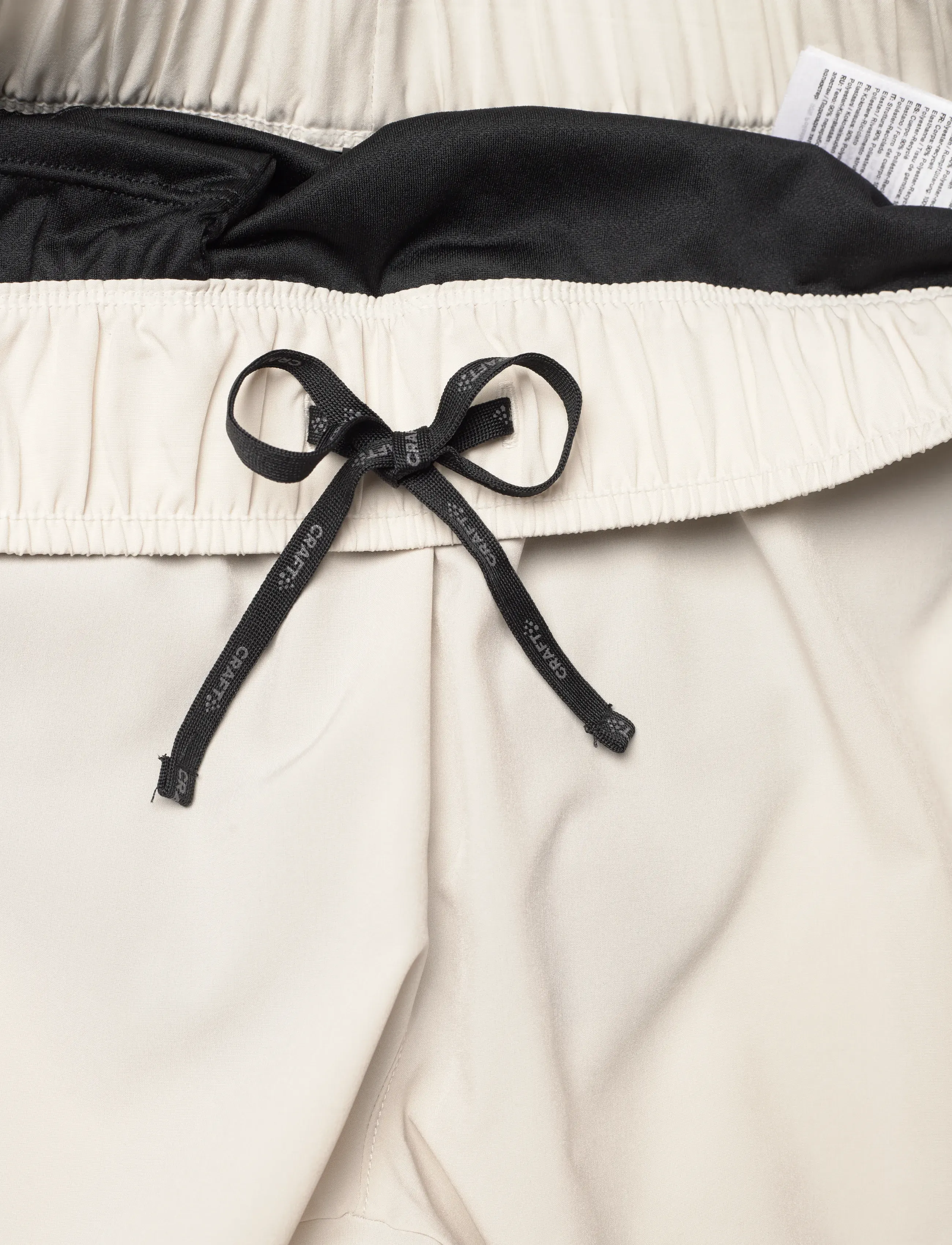 Craft - Adv Essence 2" Shorts 2 W - lühikesed jooksupüksid - plaster - 2