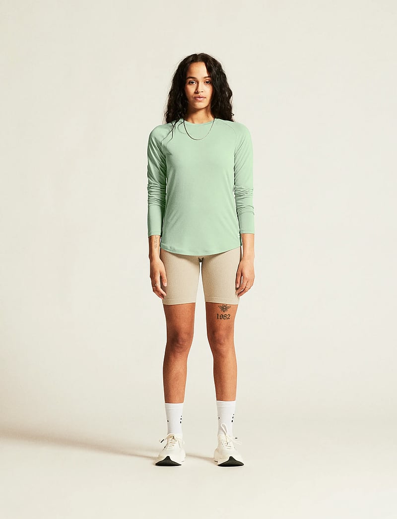Craft - Collective Ls Tee W - langærmede t-shirts - glacial - 0