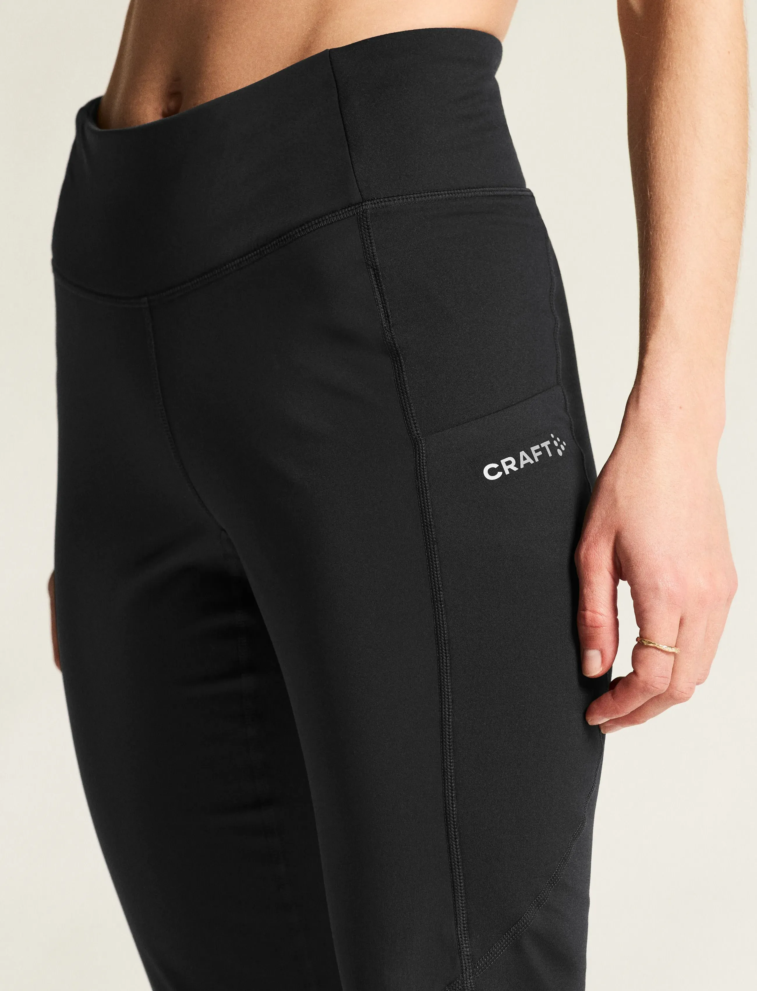 Craft - Adv Essence Warm Wind Tights 2 W - volle länge - black - 4