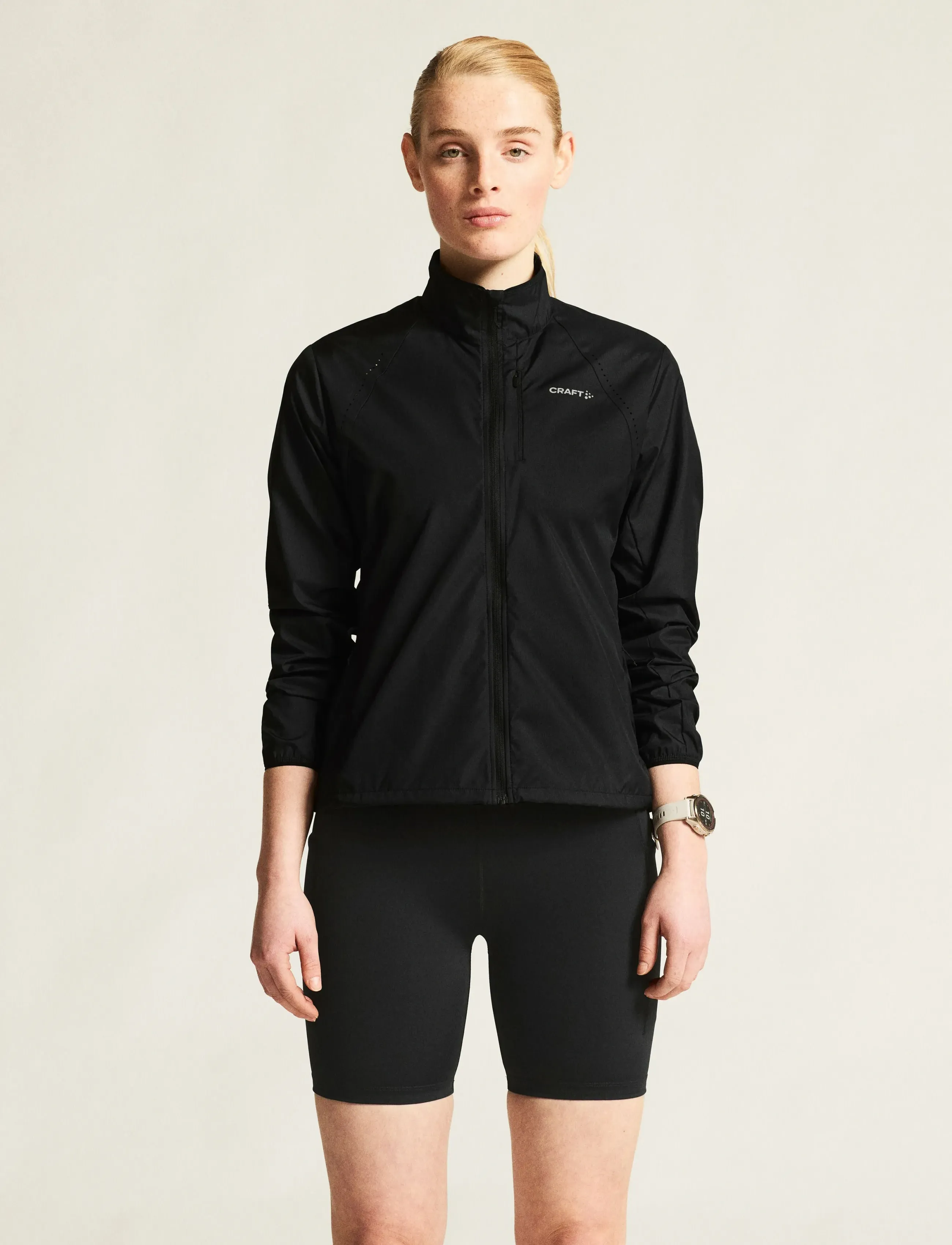 Craft Essence Wind Jacket 2 W, L, Black, Sport Jackets > Sport Training Jackets, Dame