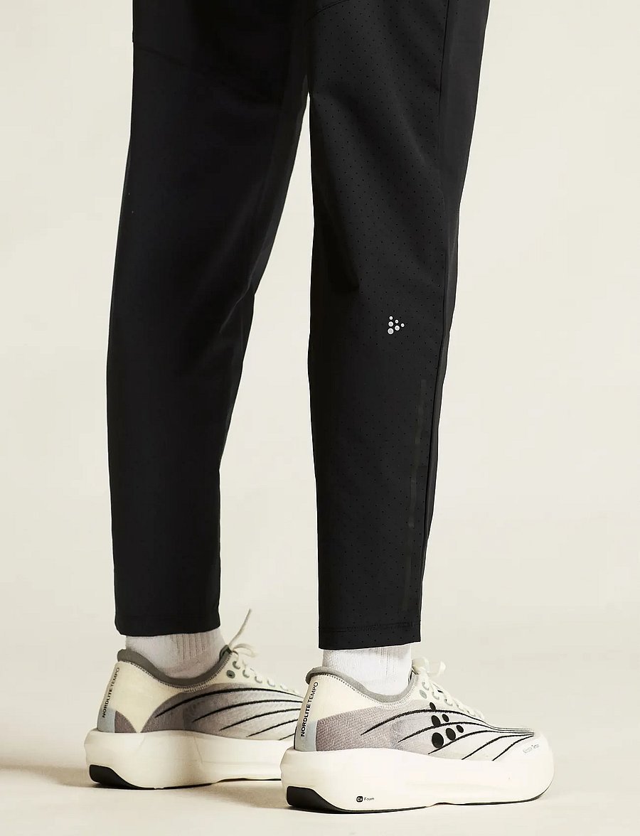 Craft - ESSENCE TRAINING PANTS 3 W - treeningpüksid - black - 4