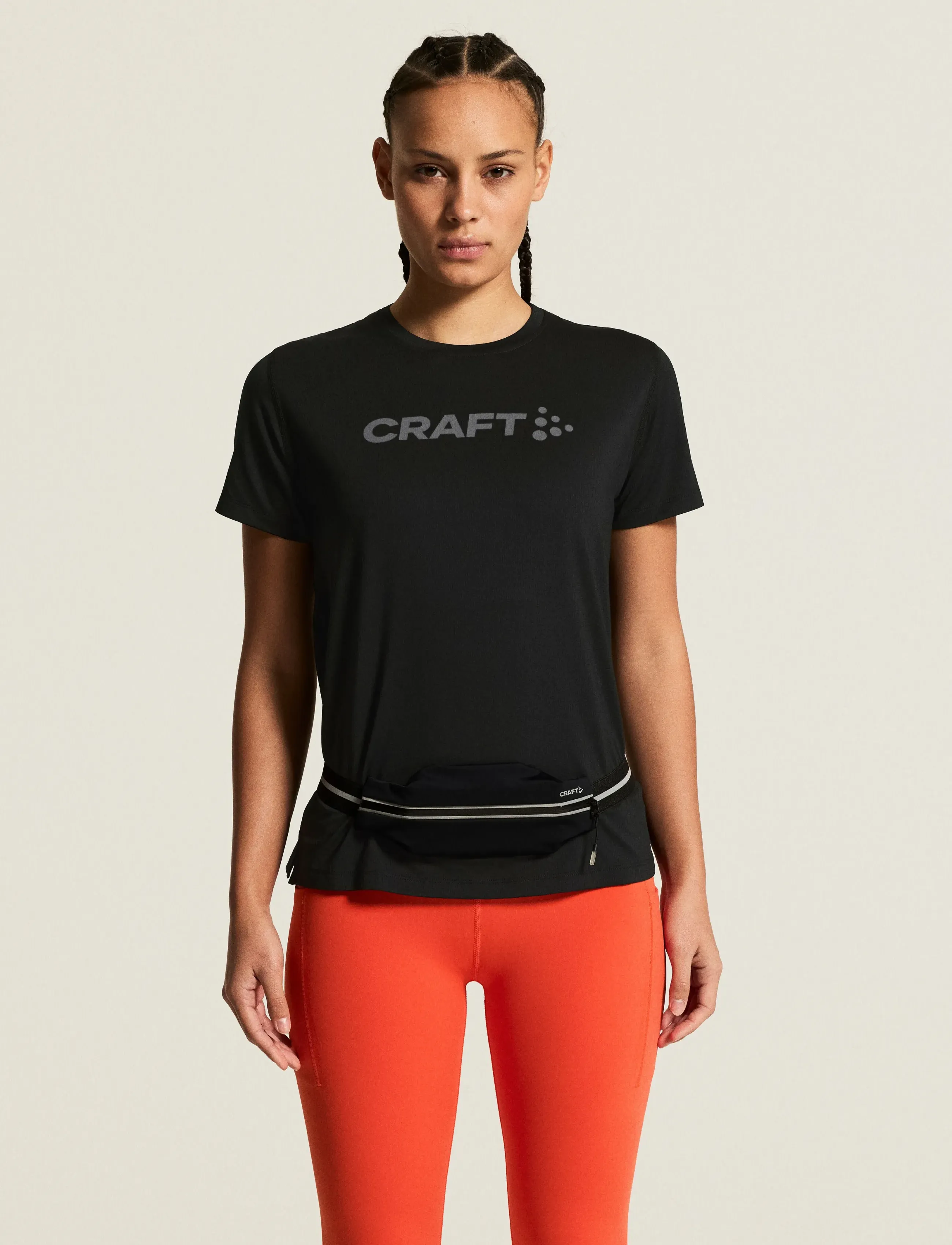 Craft - ESSENCE LOGO TEE 2 W - t-shirts - black - 0