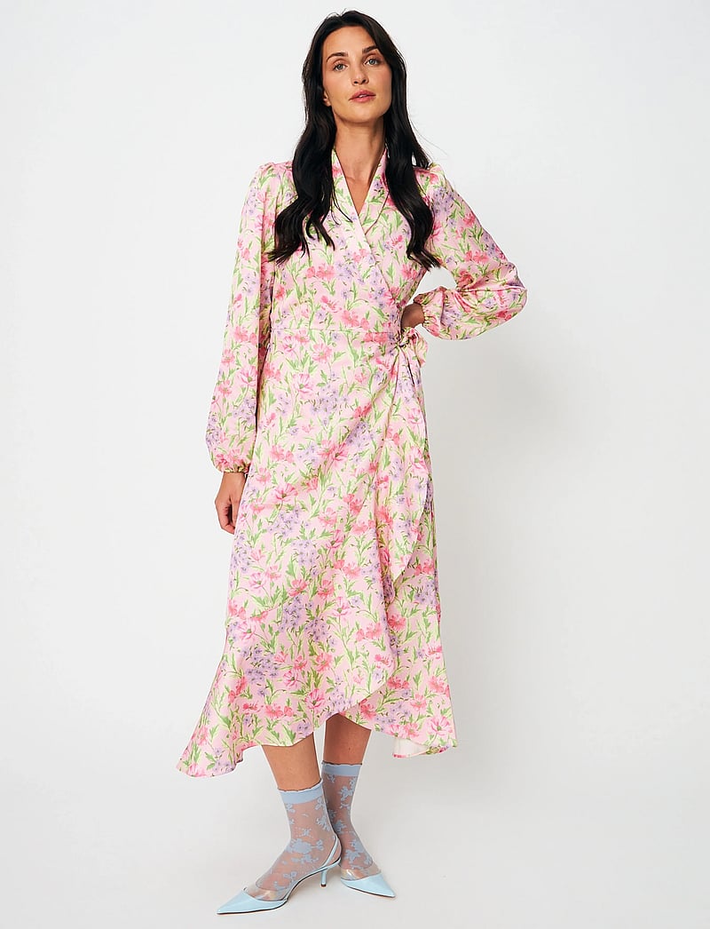 crās - Laracras Dress - robes portefeuille - blossom meadow - 5