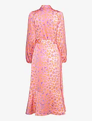 Cras - Laracras Dress - omlottklänningar - pastel leo - 1